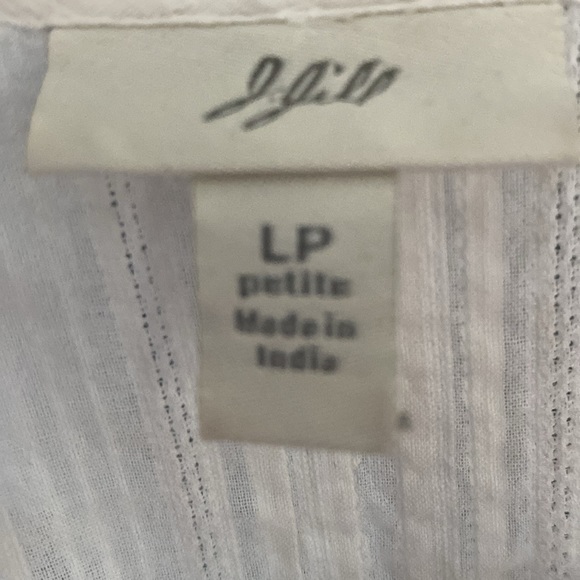 White Striped Button-Up Top - Picture 4 of 4